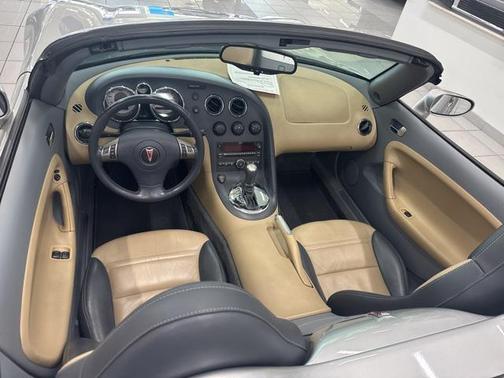 2006 Pontiac Solstice Base