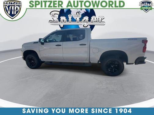 White Sands 2026 Chevrolet Silverado 1500 Custom Trail Boss
