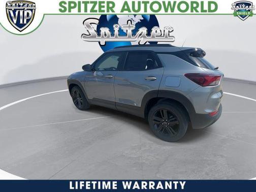 Sterling Gray Metallic 2026 Chevrolet Trailblazer LT