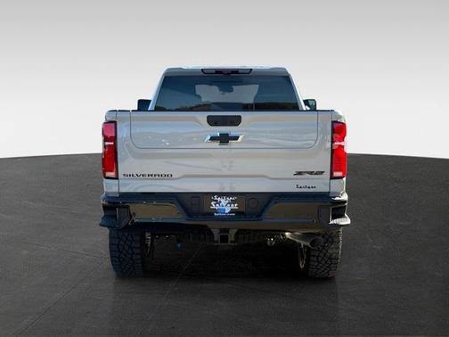 2026 Chevrolet Silverado 2500 ZR2