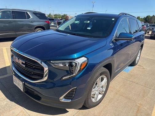 Emerald Metallic 2020 GMC Terrain SLE