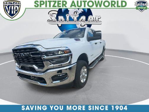 Bright White Clearcoat 2025 RAM 2500 Big Horn Crew Cab 4x4 6'4' Box