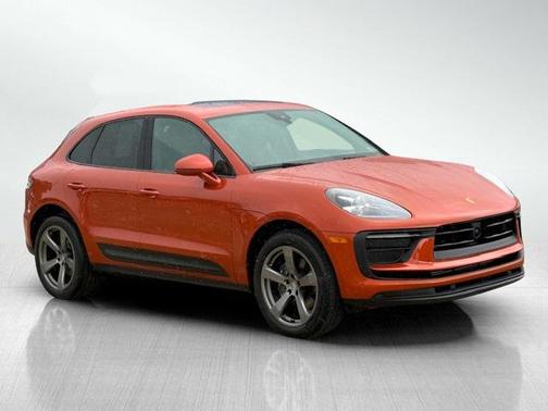 2024 Porsche Macan Base