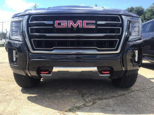 2024 GMC Yukon 4WD AT4