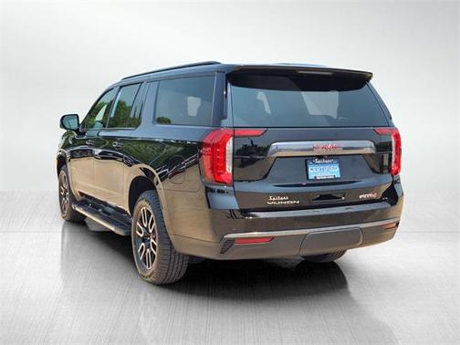 2024 GMC Yukon XL 4WD AT4