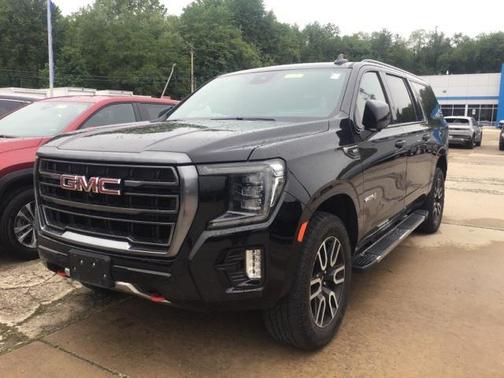 2024 GMC Yukon XL 4WD AT4