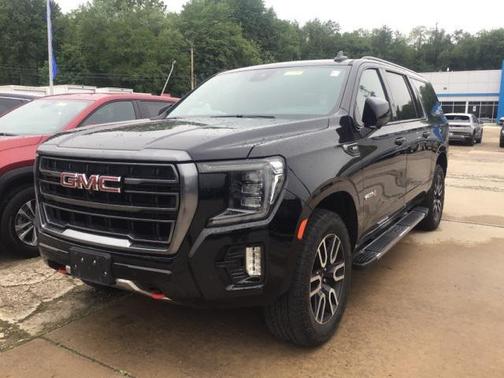 2024 GMC Yukon XL 4WD AT4