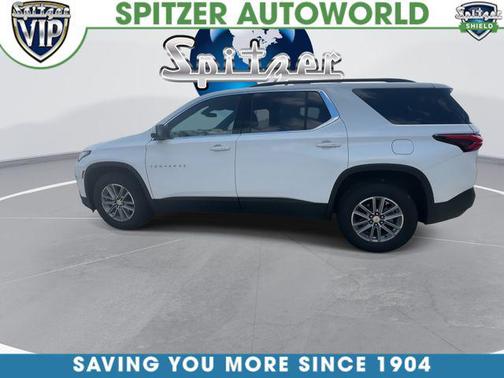 Summit White 2023 Chevrolet Traverse LT Cloth