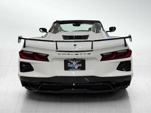 2026 Chevrolet Corvette Stingray w/2LT