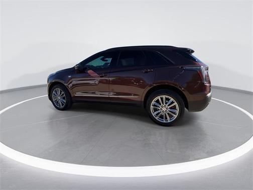 2022 Cadillac XT5 Sport