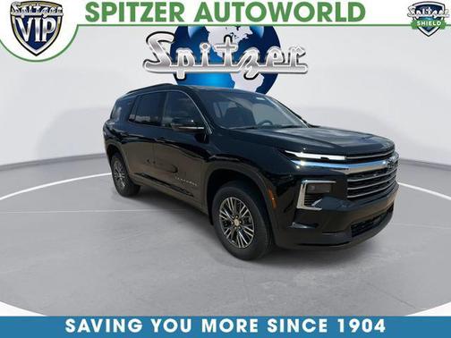 Mosaic Black Metallic 2026 Chevrolet Traverse LT