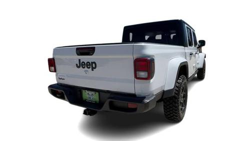 Bright White Clearcoat 2021 Jeep Gladiator Willys 4x4