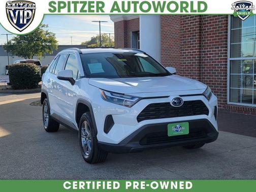 2024 Toyota RAV4 Hybrid LE