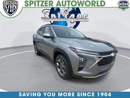 Sterling Gray Metallic 2026 Chevrolet Trax LT