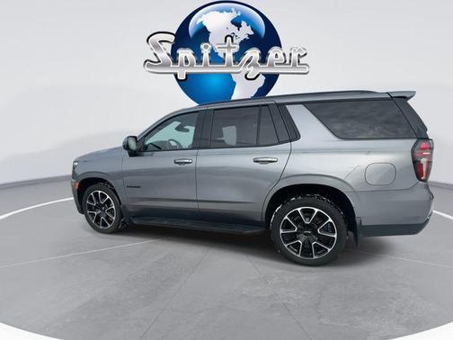 2022 Chevrolet Tahoe 4WD RST