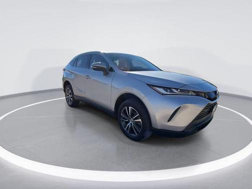 2024 Toyota Venza LE