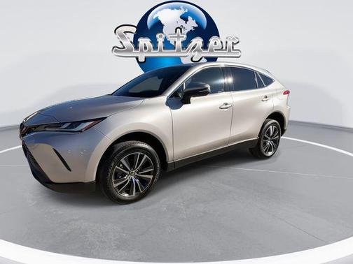 2024 Toyota Venza LE