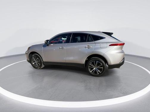 2024 Toyota Venza LE