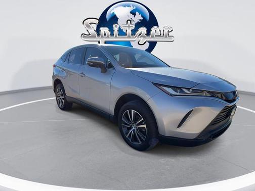 2024 Toyota Venza LE