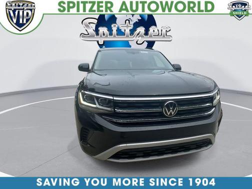 Blue 2022 Volkswagen Atlas 3.6L SE w/Technology