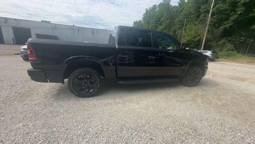 Diamond Black Crystal Pearlcoat 2026 RAM 1500 Big Horn/Lone Star