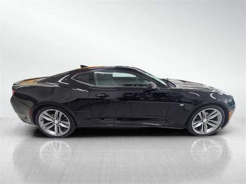 2017 Chevrolet Camaro 2LT
