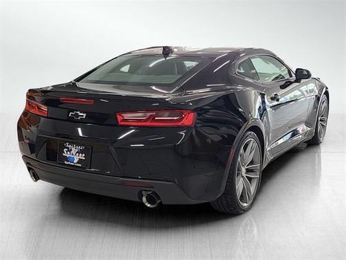 2017 Chevrolet Camaro 2LT