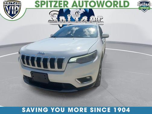 Bright White Clearcoat 2019 Jeep Cherokee Limited