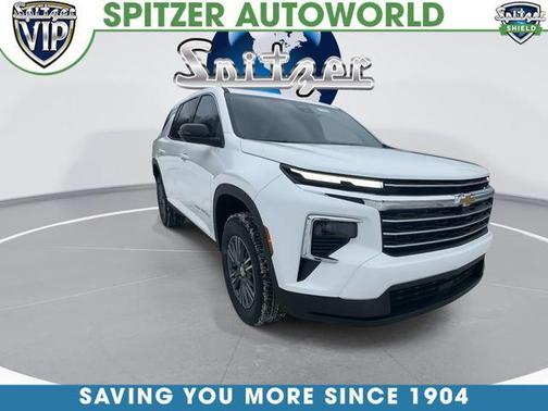 Summit White 2026 Chevrolet Traverse LT