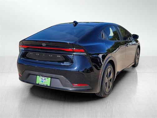 2023 Toyota Prius LE