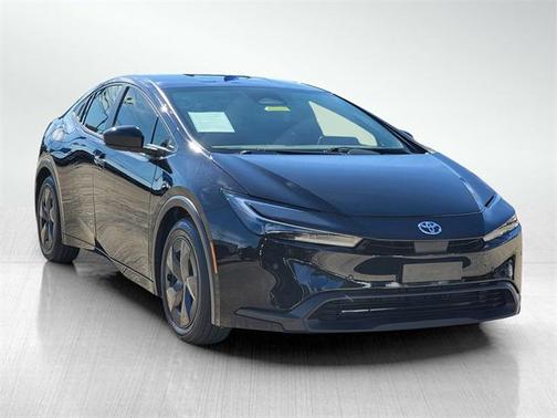 2023 Toyota Prius LE