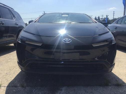 2023 Toyota Prius LE