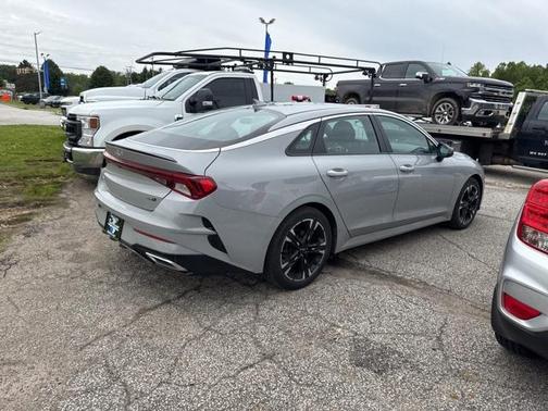 2022 Kia K5 GT-Line