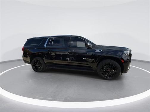 2022 GMC Yukon XL SLE