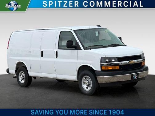 Summit White 2025 Chevrolet Express 2500 LT