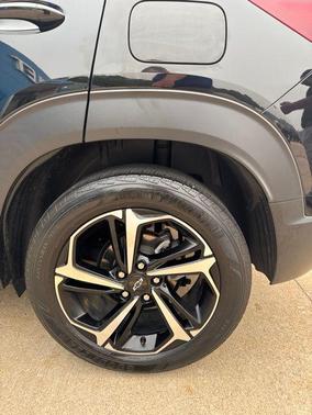 Mosaic Black Metallic 2023 Chevrolet Trailblazer RS
