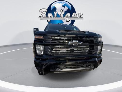 2026 Chevrolet Silverado 2500 Custom