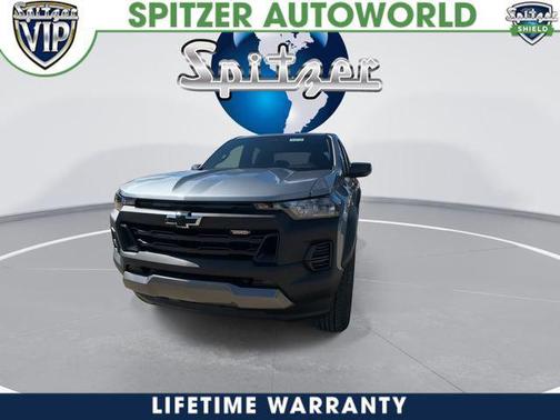 Sterling Gray Metallic 2026 Chevrolet Colorado Trail Boss