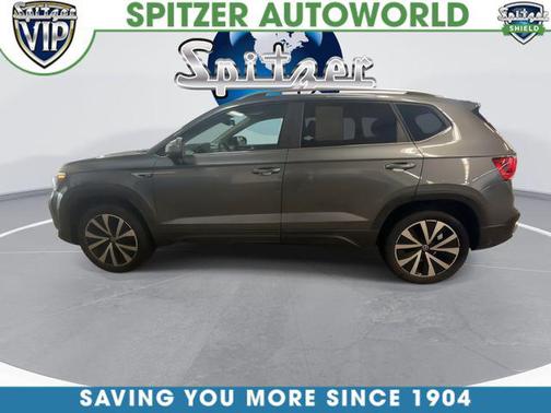 Platinum Gray Metallic 2023 Volkswagen Taos 1.5T SE