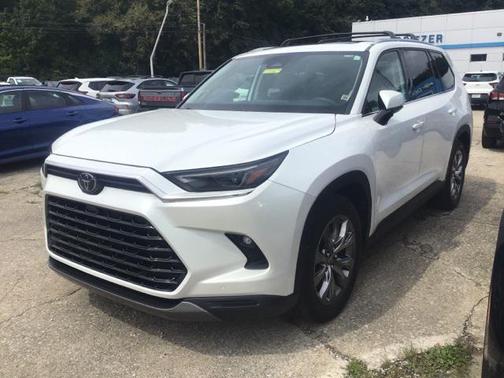2024 Toyota Grand Highlander XLE
