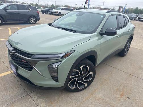 Cacti Green 2024 Chevrolet Trax FWD 2RS