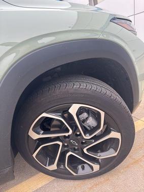 Cacti Green 2024 Chevrolet Trax FWD 2RS