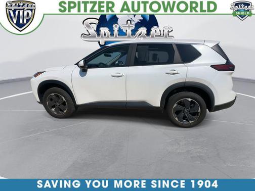 Everest White Pearl 2024 Nissan Rogue SV