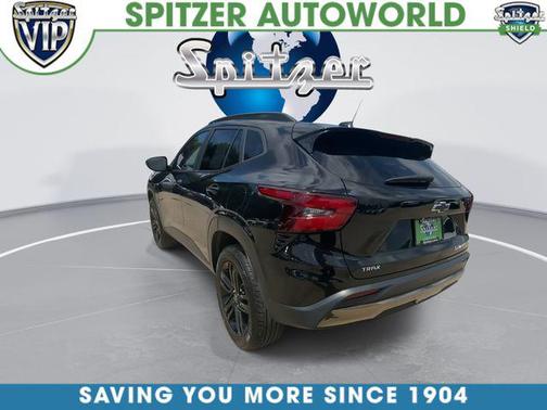 Mosaic Black Metallic 2024 Chevrolet Trax ACTIV