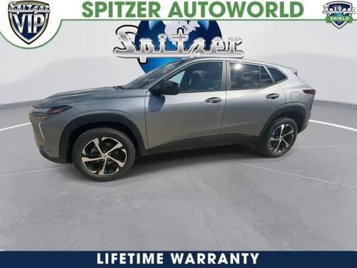 Sterling Gray Metallic 2026 Chevrolet Trax FWD 1RS
