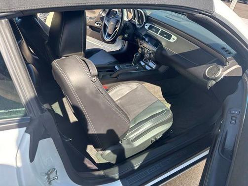Summit White 2012 Chevrolet Camaro 2LT