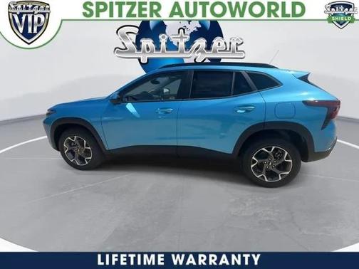 Marina Blue Metallic 2026 Chevrolet Trax LT