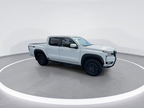 Glacier White 2025 Nissan Frontier PRO-4X