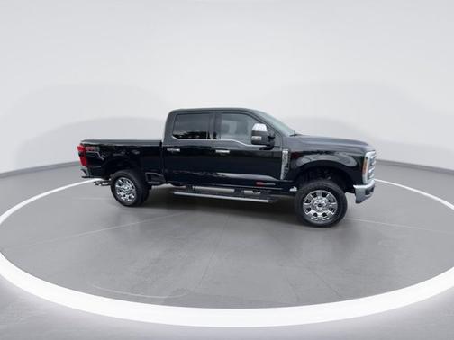 Black Metallic 2025 Ford F-250 LARIAT