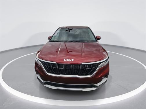 2023 Kia Carnival LX